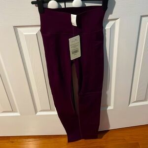 Fabletics high waisted sculptknit essential legging